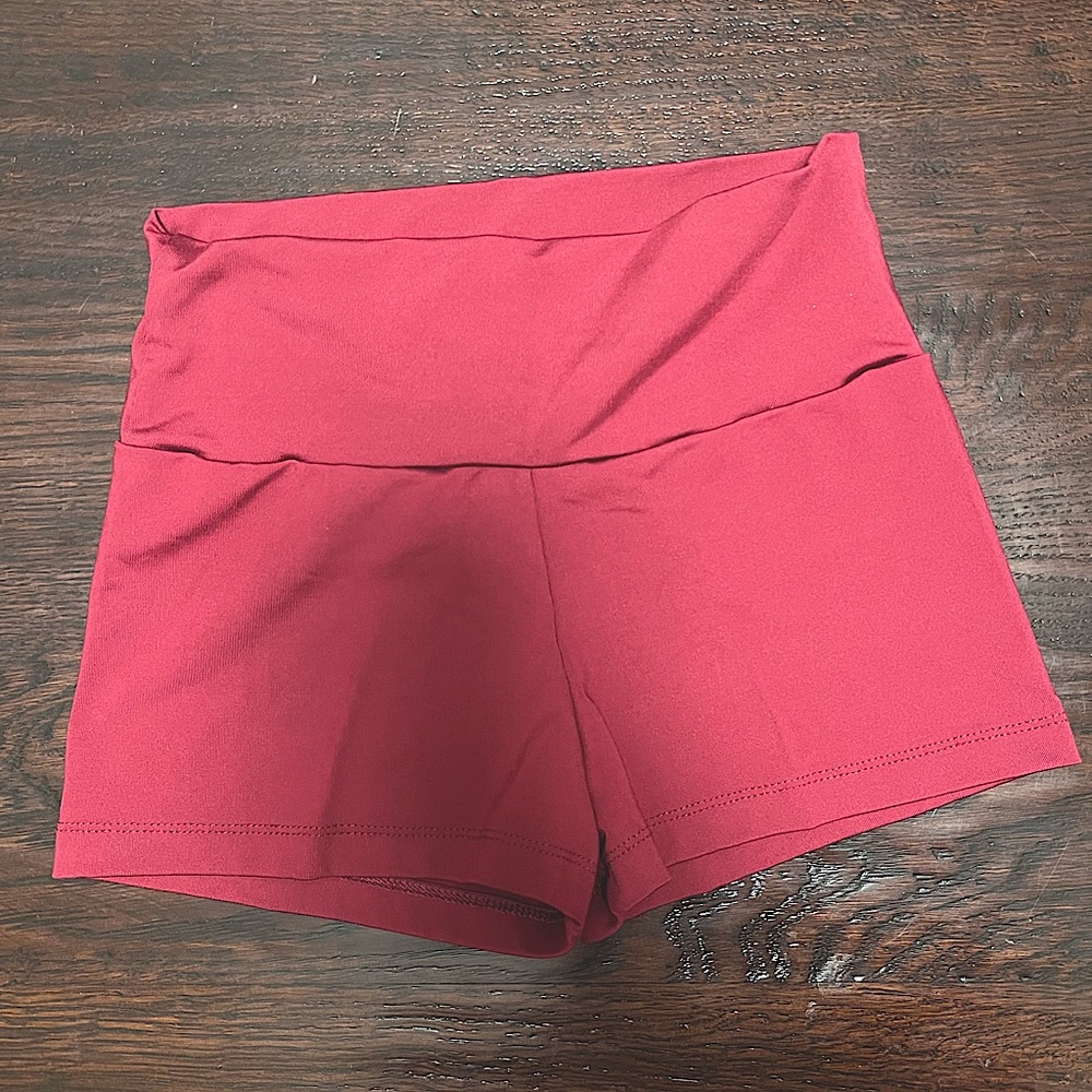 Lulli Dancewear Shorts - Sz Small Burgundy/Red